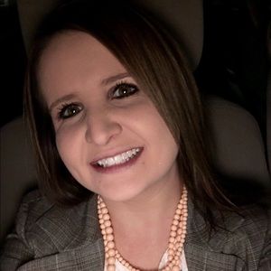 Meet your Posher, Vanessa